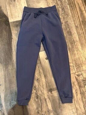 Everyday Essentials by Feel & Co. Mens Medium Fleece Jogger Sweatpants Navy NWOT